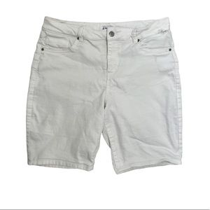 d. jeans White Jean Shorts Women's Size 14
